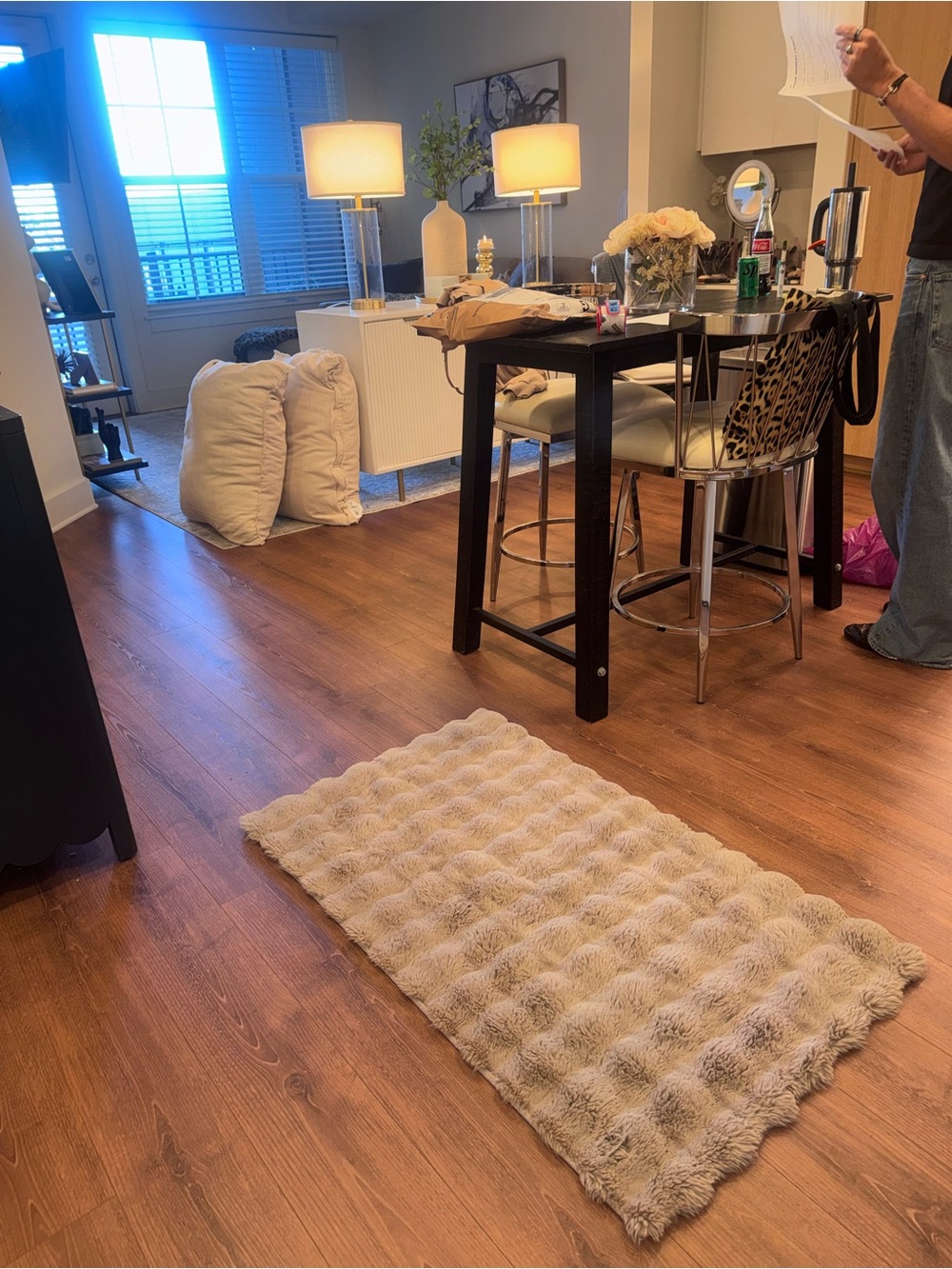 Better Homes And Gardens Plush Textured Bath Mat in Light Gray - Picture 3 of 3